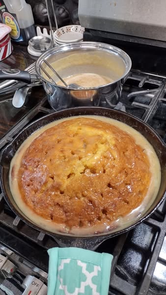 Cast Iron Peanut Butter Poke Cake: A Decadent Southern Dream